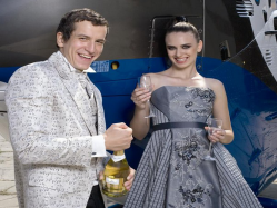 Champagne flight VIP – Helicopter Flight for 2 