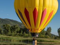 Zbor cu balonul in Harghita