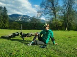 eBike, evadare din Brasov spre Poiana Brasov cu biciclete electrice, vocuher experiente cadou