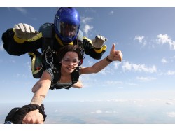 Skydiving salt cu parasuta in Constanta 