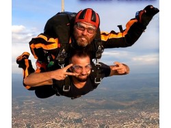 Skydiving, salt cu parasuta in Ploiesti, idee de experienta cadou