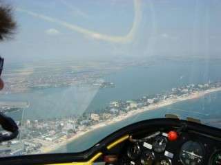 Survol de placere cu elicopterul si invitati in Constanta