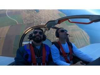 Lectie de initiere in zbor de inalta acrobatie la Constanta
