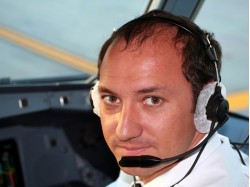 Lectie de zbor cu avionul si invitati in Targu Mures