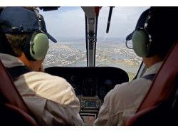 Lectie de zbor cu avionul in Deva