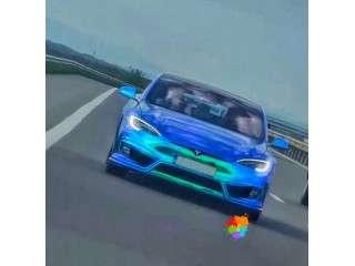 Condu un supercar de 800 cai putere