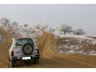 Lectie de off-road in Moldova pentru grupuri