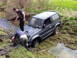 Lectie de off-road in Vaslui