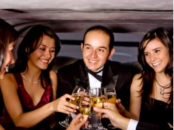 Plimbare romantica cu limuzina in Bucuresti