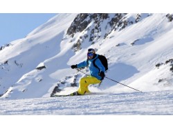 Lectie de initiere in schi in Arieseni