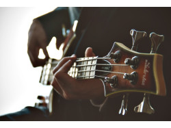 Lectie privata chitara bas in Bucuresti