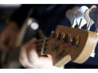 Lectie privata de chitara bas in Cluj