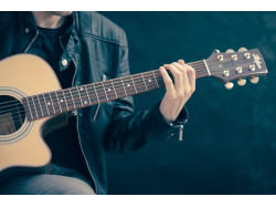 Lectie privata chitara clasica in Bucuresti