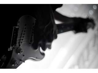 Lectie privata de chitara electrica in Cluj