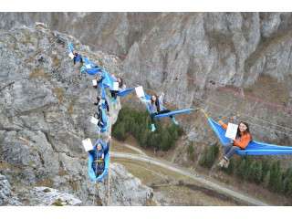 Short Break cu hamacele in cer in Oltenia pentru 4