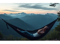 Short Break si relaxare cu hamacele in cer in Oltenia