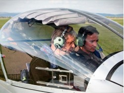 Idee de cadou - Lectie de zbor cu avionul in Arad